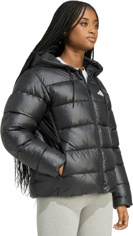 Jakne adidas për femra, e zezë