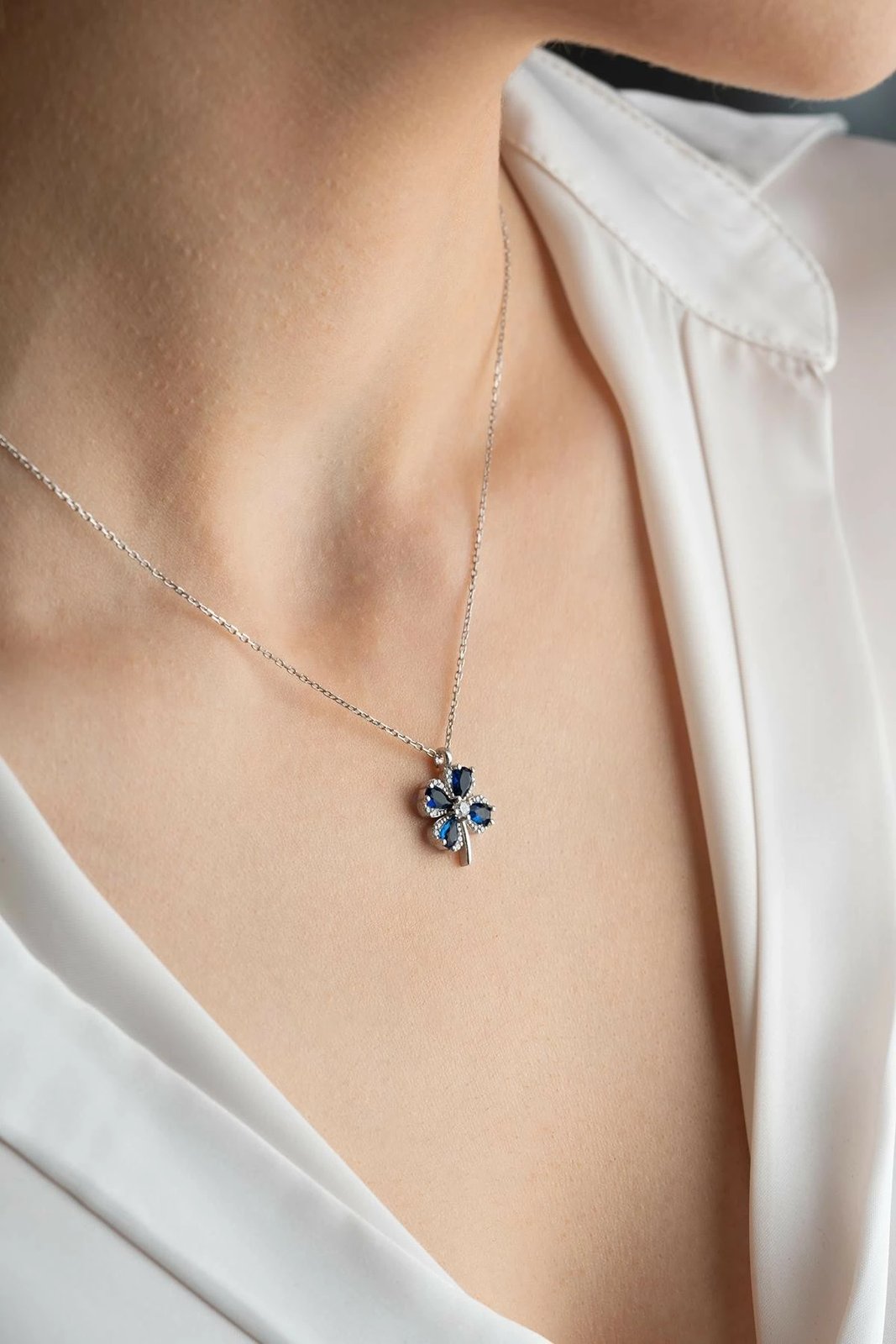 Varëse argjendi Jumeon, NRZ999347, ngjyrë argjendi dhe kaltër e errët