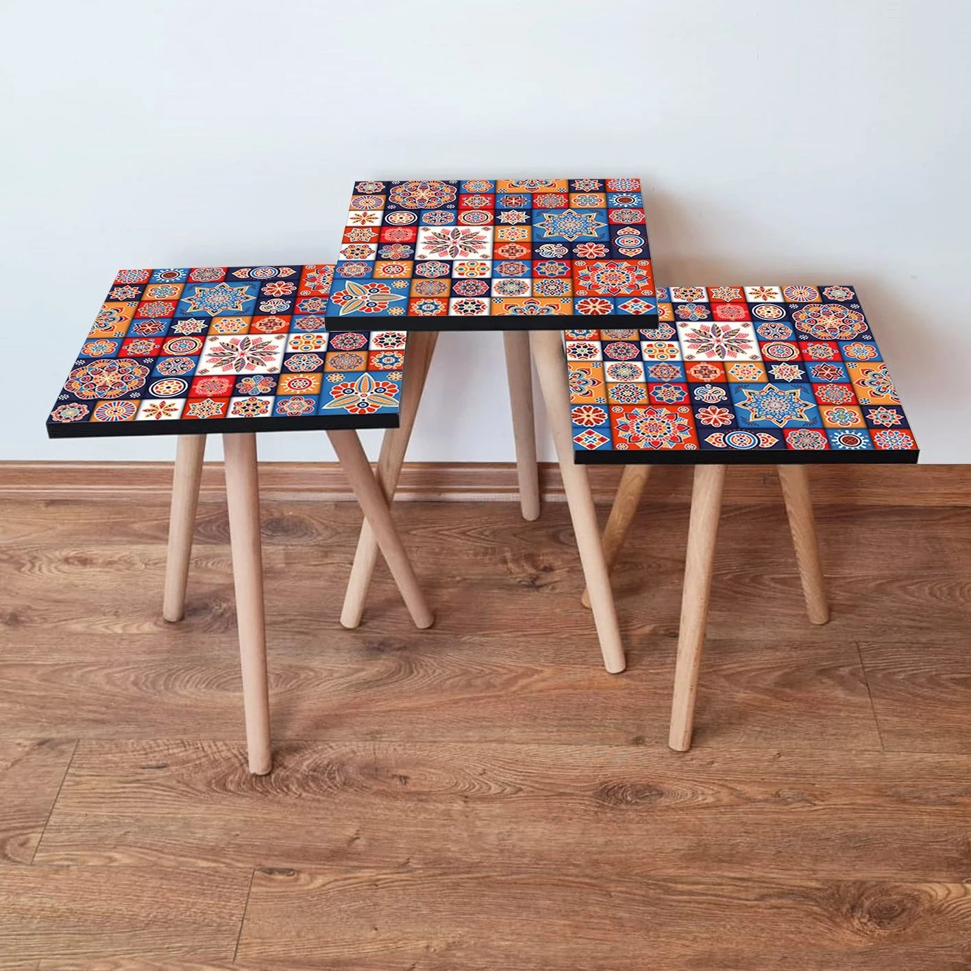 Set tavolinash ndihmëse, 3 copë, Skye Decor, shumëngjyrëshe, 3Shp7