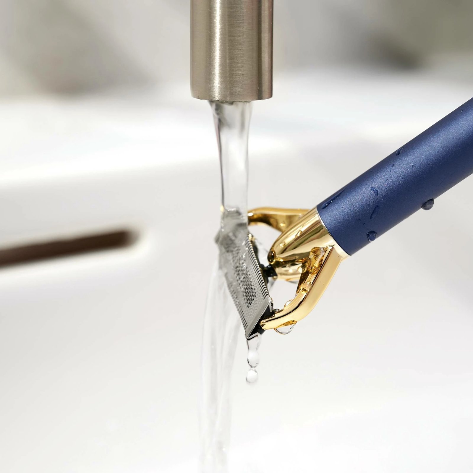 Makinë rroje, BaByliss, OT992E X-Blade Super-X Metal Series, 0.2–5 mm, 45 min, IPX7, me 4 krehra, navy gold