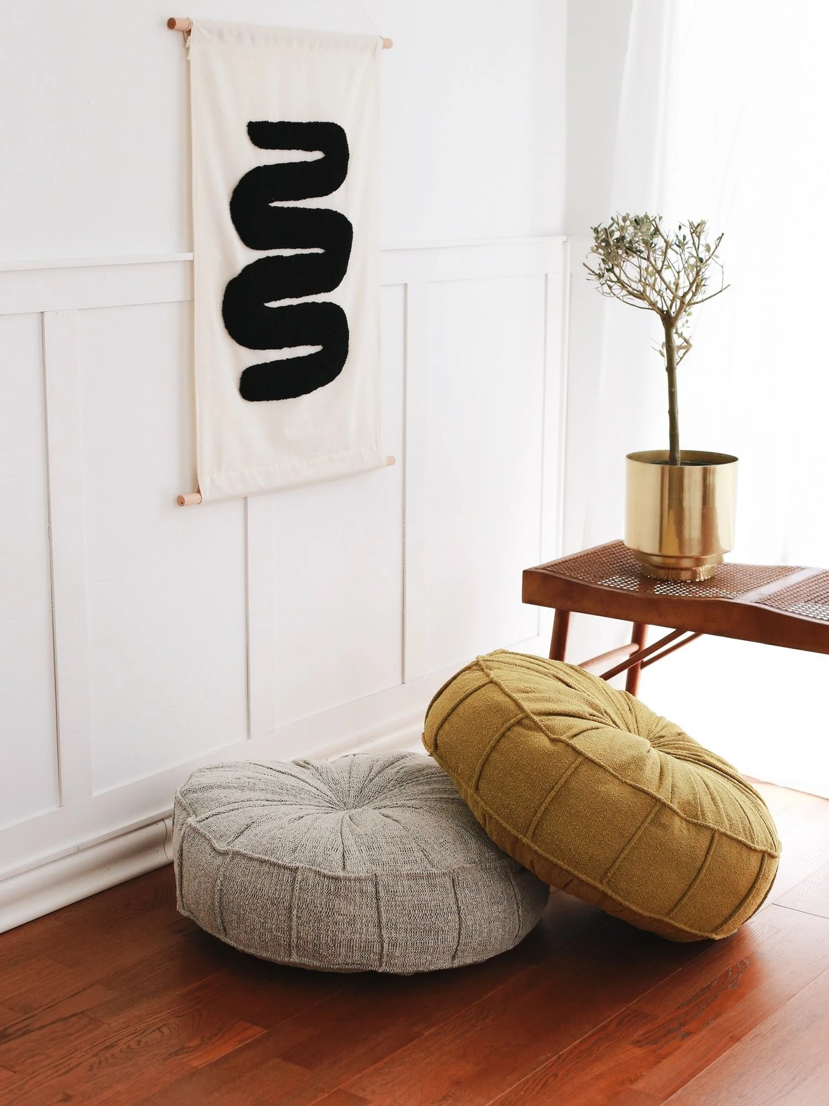 Jastëk Atelier del Sofa, vintage, ngjyrë e verdhë