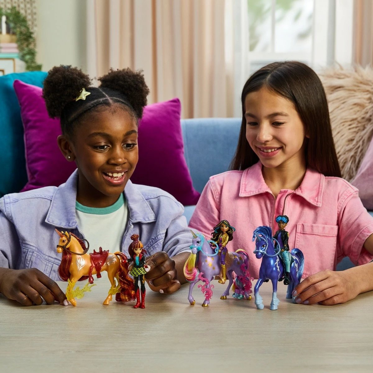 Set figurina Unicorn Academy Spin Master Sophia/Star, 11 cm + 12 cm, plastikë, për vajza