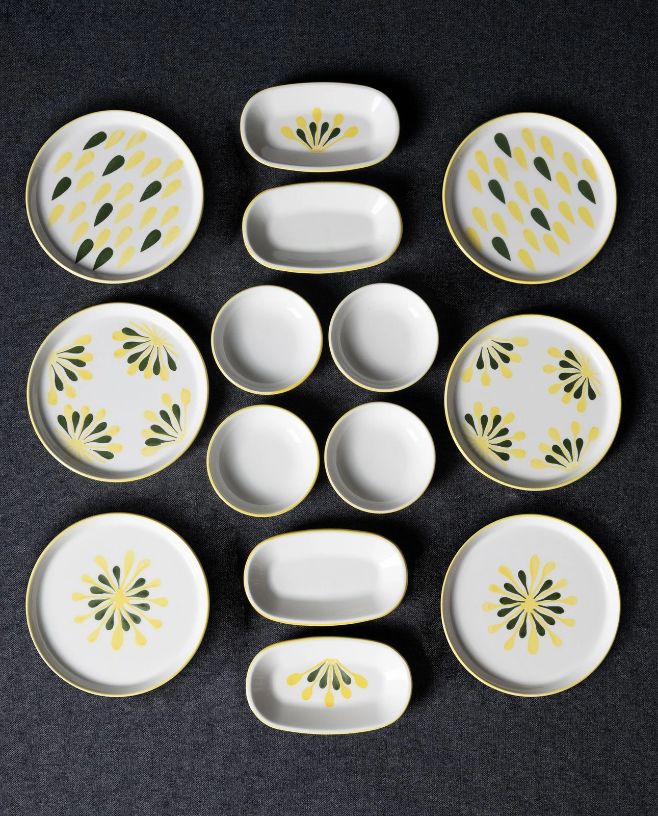 Set mëngjesi 14 pjesësh, Hermia Concept, ngjyrë e gjelbër, YSLNKT-14