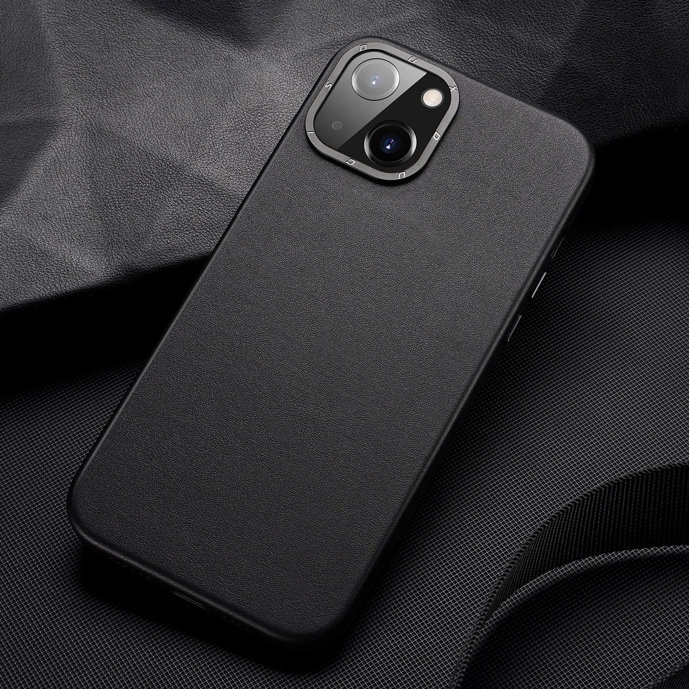Mbështjellës Dux Ducis Grit për iPhone 14 Plus, lëkurë ekologjike, MagSafe, zi