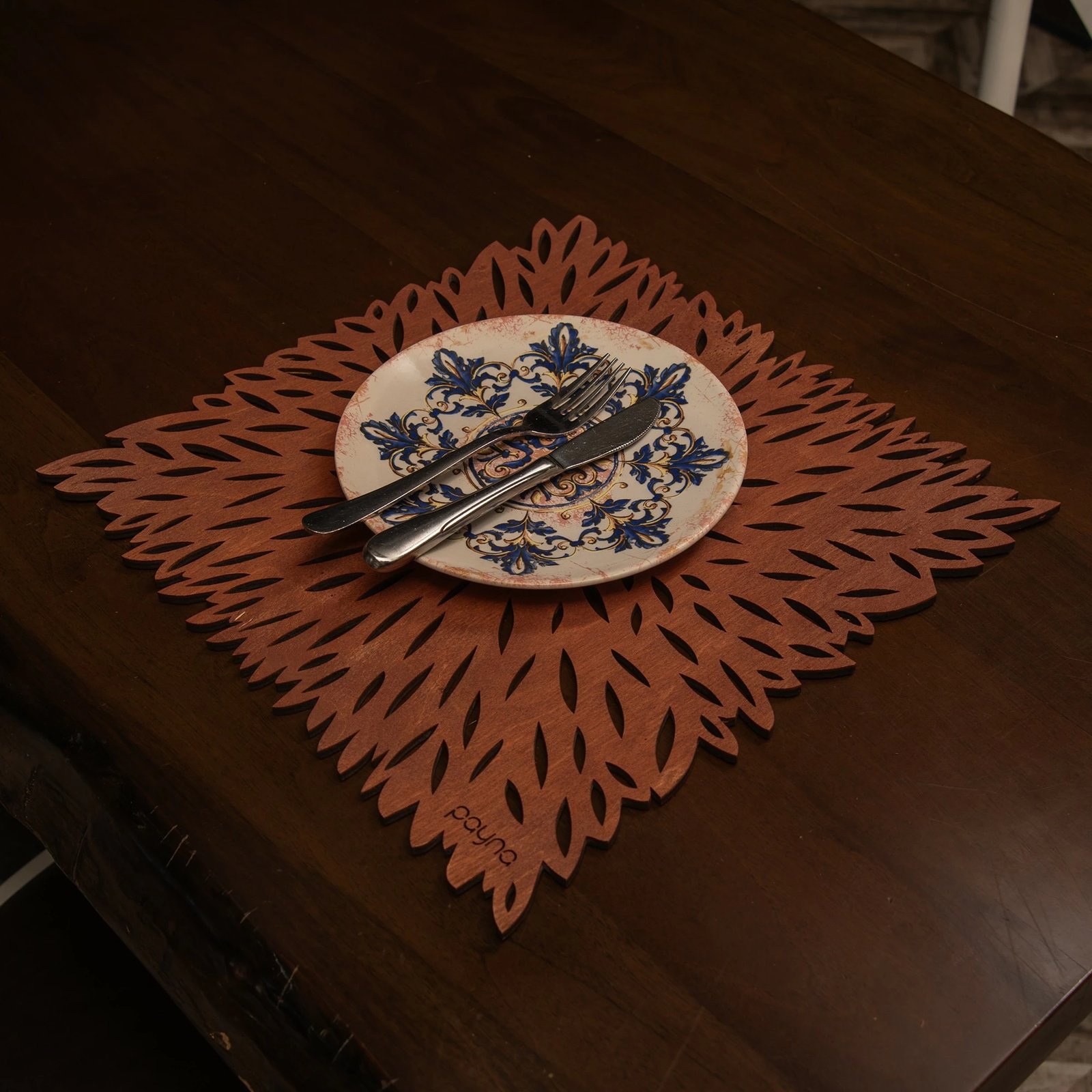 Nënshtrues tavoline prej druri, ngjyrë rozë, set prej 4 copësh, Hermia, dizajn me maje