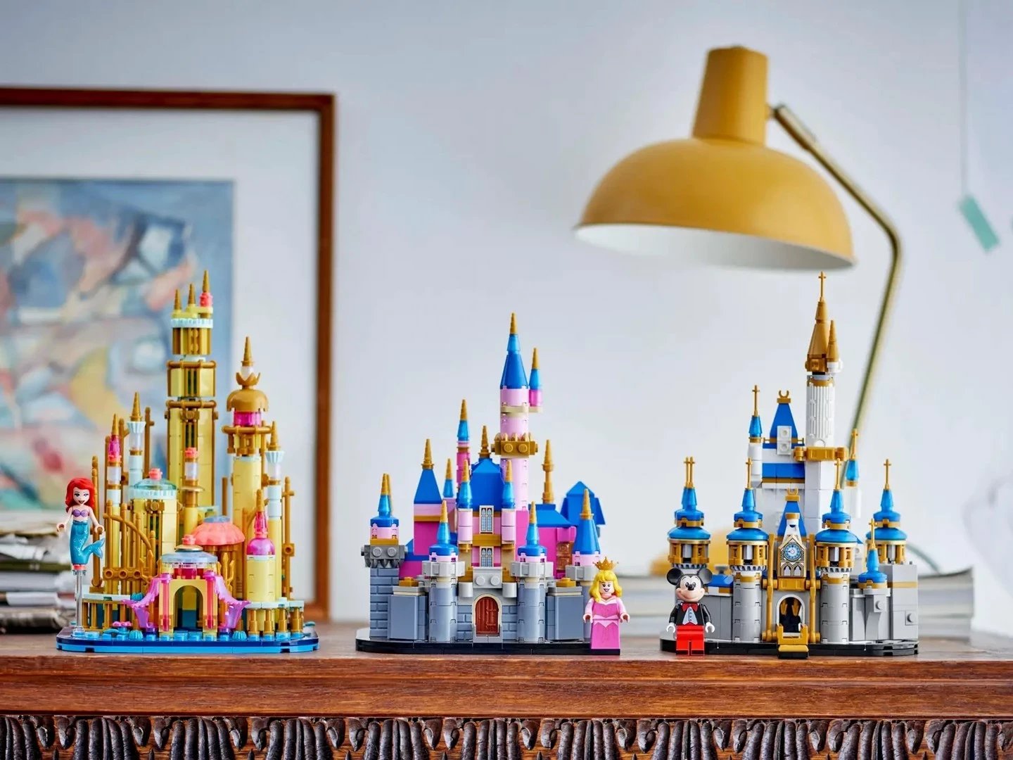 Set LEGO Disney Mini Sleeping Beauty Castle 40720, 528 pjesë, me minifigurë