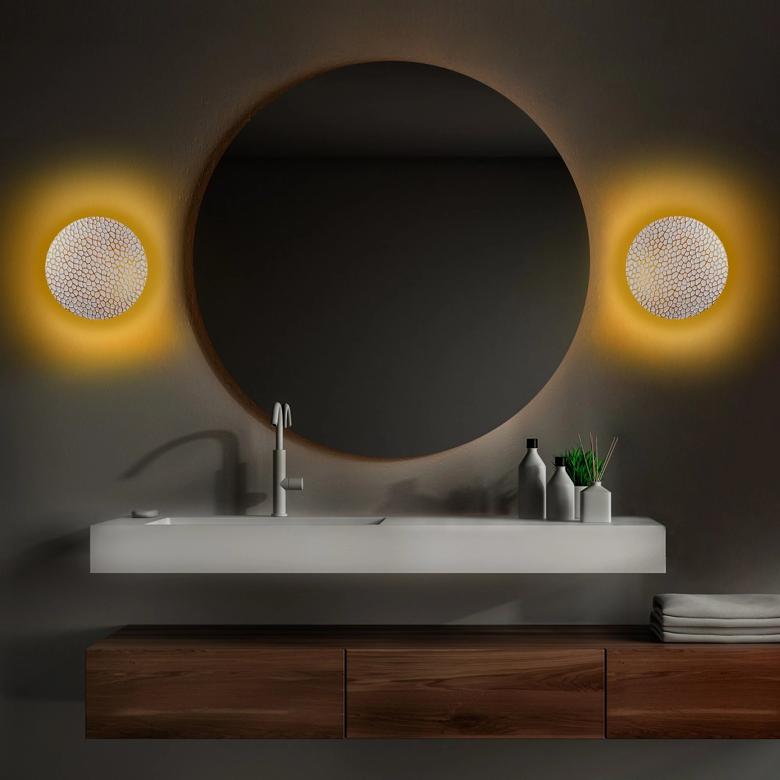 Llambë muri Opviq, Yosma-13646, e bardhë dhe e artë