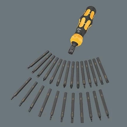 Set kaçavidash manuale WERA 05018110001 me dorëzë plastike, me kuti, e zezë