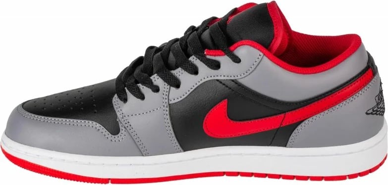 Atlete për meshkuj Nike Jordan, të zeza, të kuqe, të hirit