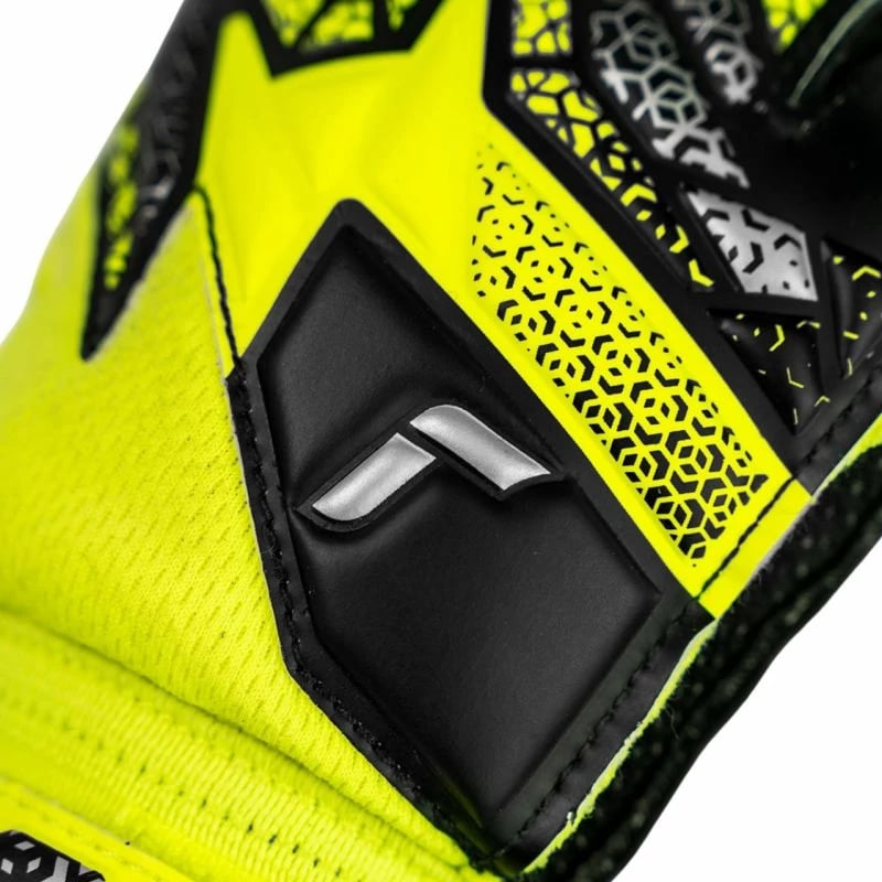 Dorëza portieri Reusch për fëmijë, të zeza dhe të gjelbra