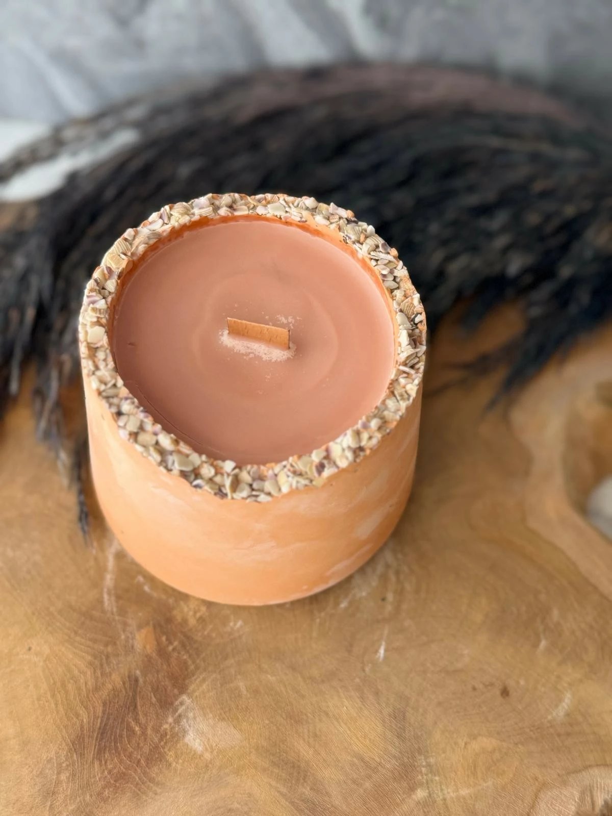 Qiri dekorativ prej betoni, aromë soje, portokalli, Evila Originals, 7x10x7cm