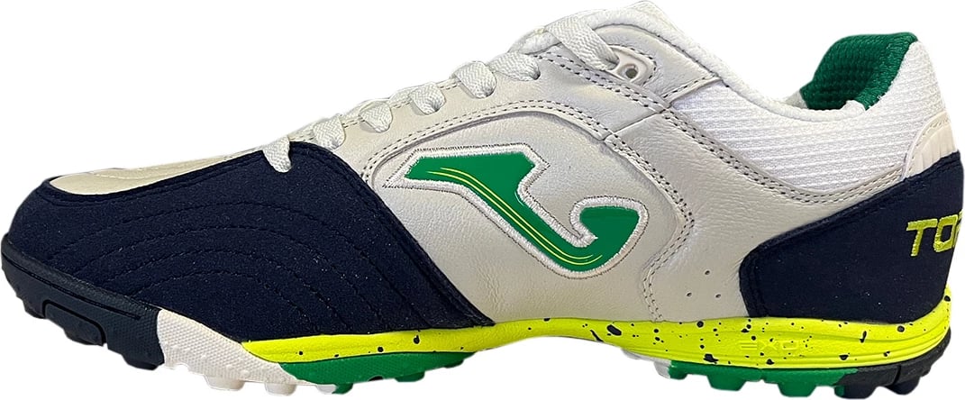 Atlete futbolli Joma për meshkuj, turf