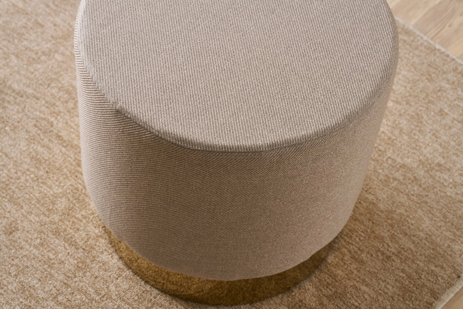 Puf Atelier del Sofa, Bodrum, bezhë