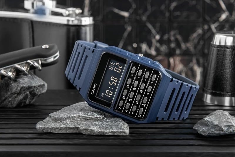 Orë dore CASIO për meshkuj, navy blue