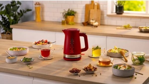 Çajnik Bosch TWK4M224, 1.7 L, 2400 W, Inoks, Kuqe Çajnik Bosch TWK4M224, 1.7 L, 2400 W, Inoks, Kuqe