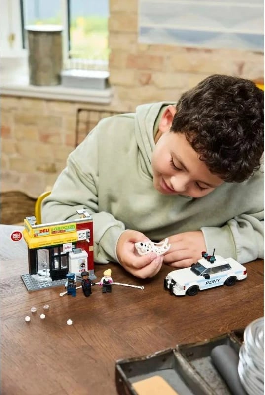 Lego Marvel set për fëmijë