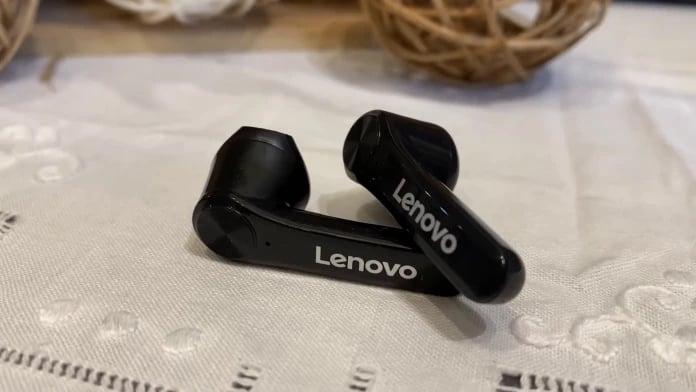 Dëgjuese Lenovo QT81, të zeza