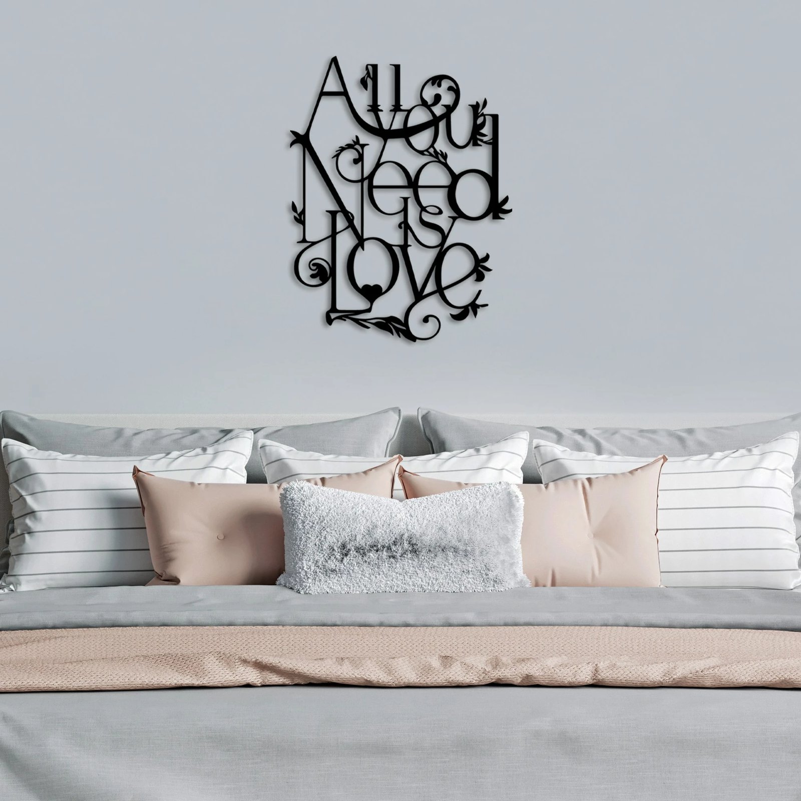 Aksesor dekorativ metalik për mur, All You Need is Love, ngjyrë e zezë, 44x57cm