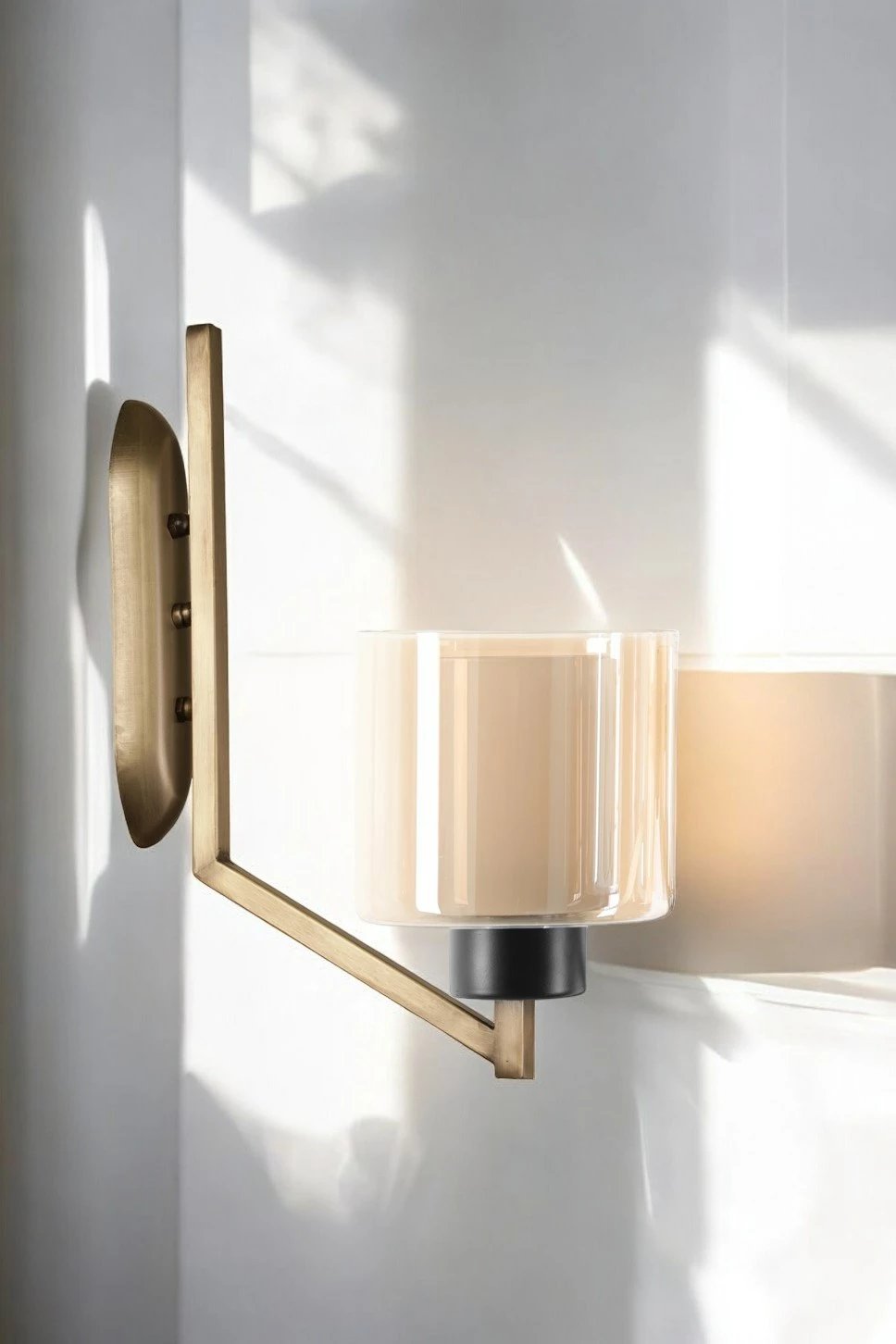 Llambë muri Opviq, ngjyrë ari dhe krem, Ruby - 8504-1AP