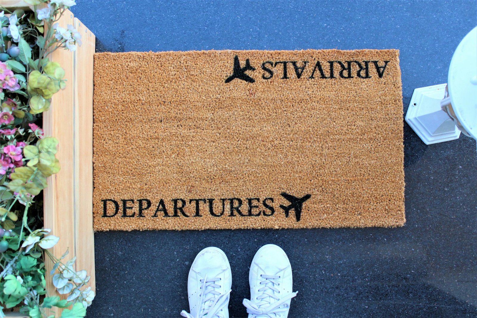Shilte hyrëse Coco, dizajn Aberto, Departures