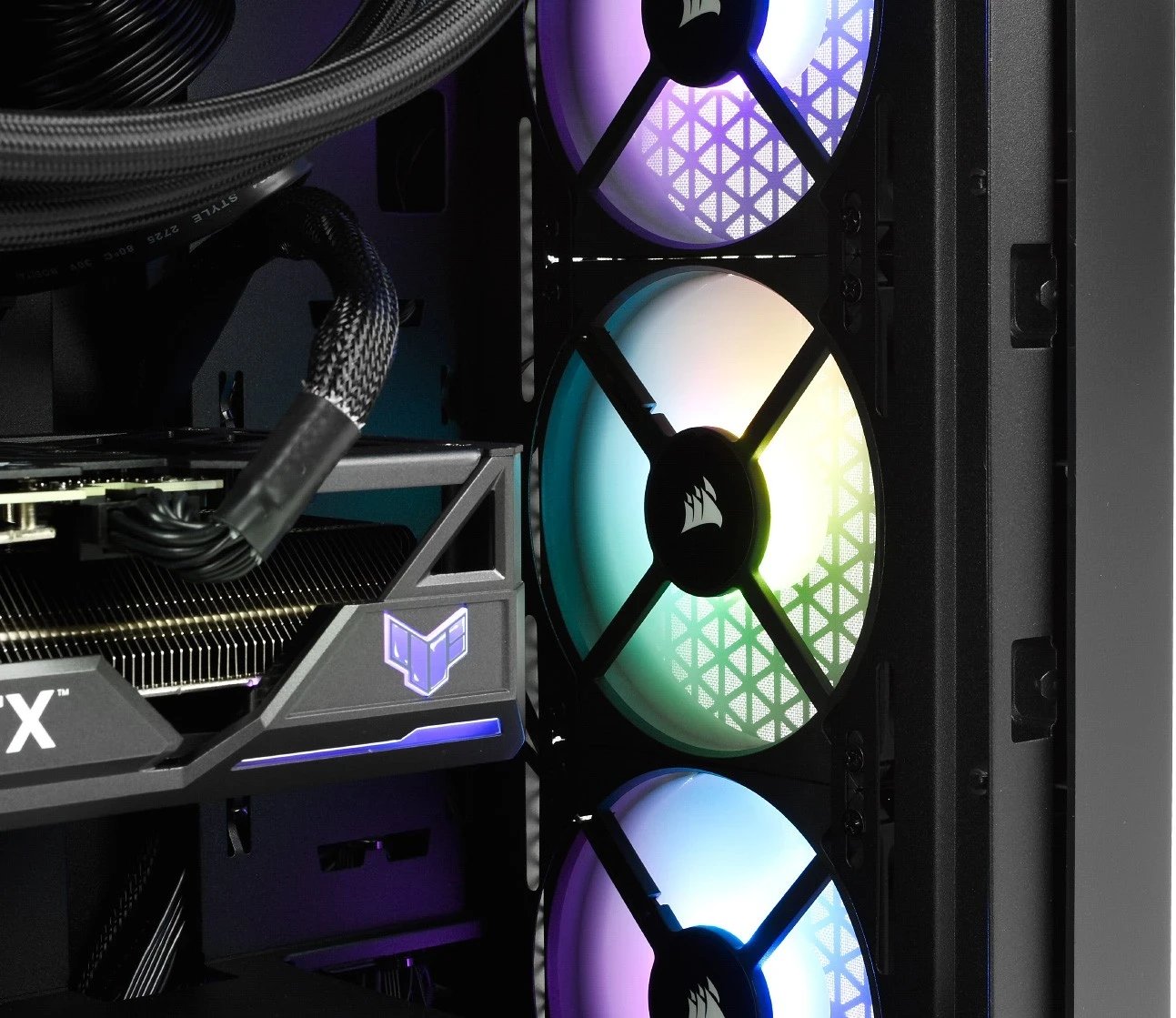 Kompjuter Komputronik Ultimate R750 [O17] Ryzen 7, RTX 4070 Ti Super, 64GB, 2TB+4TB, W11H, ngjyrë e zezë