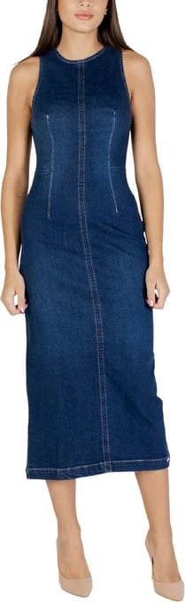 Fustan Colcci femra, kaltër