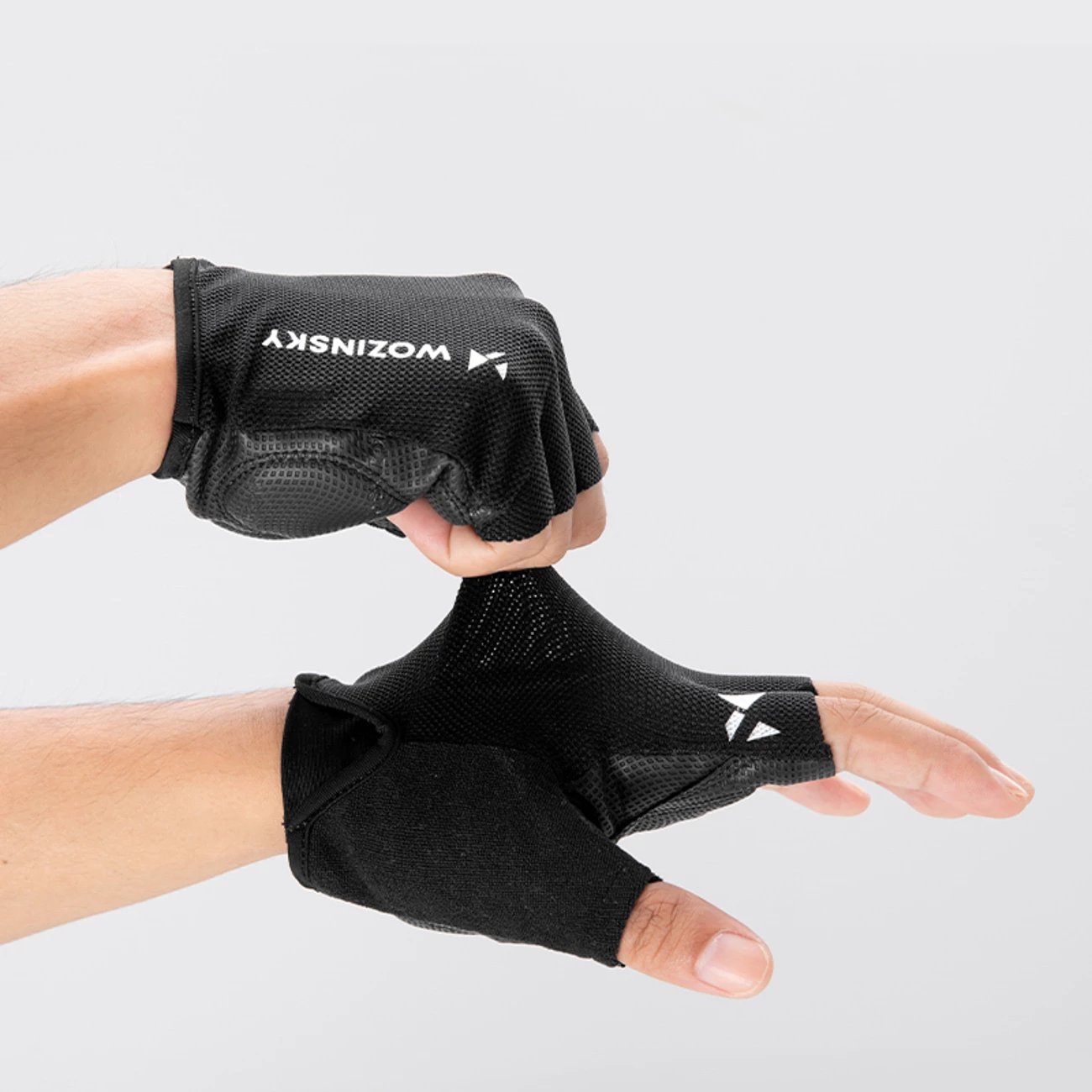 Doreza çiklizmi Wozinsky WRR-01XL XL, të ajrosshme, anti-shqitje, e zezë