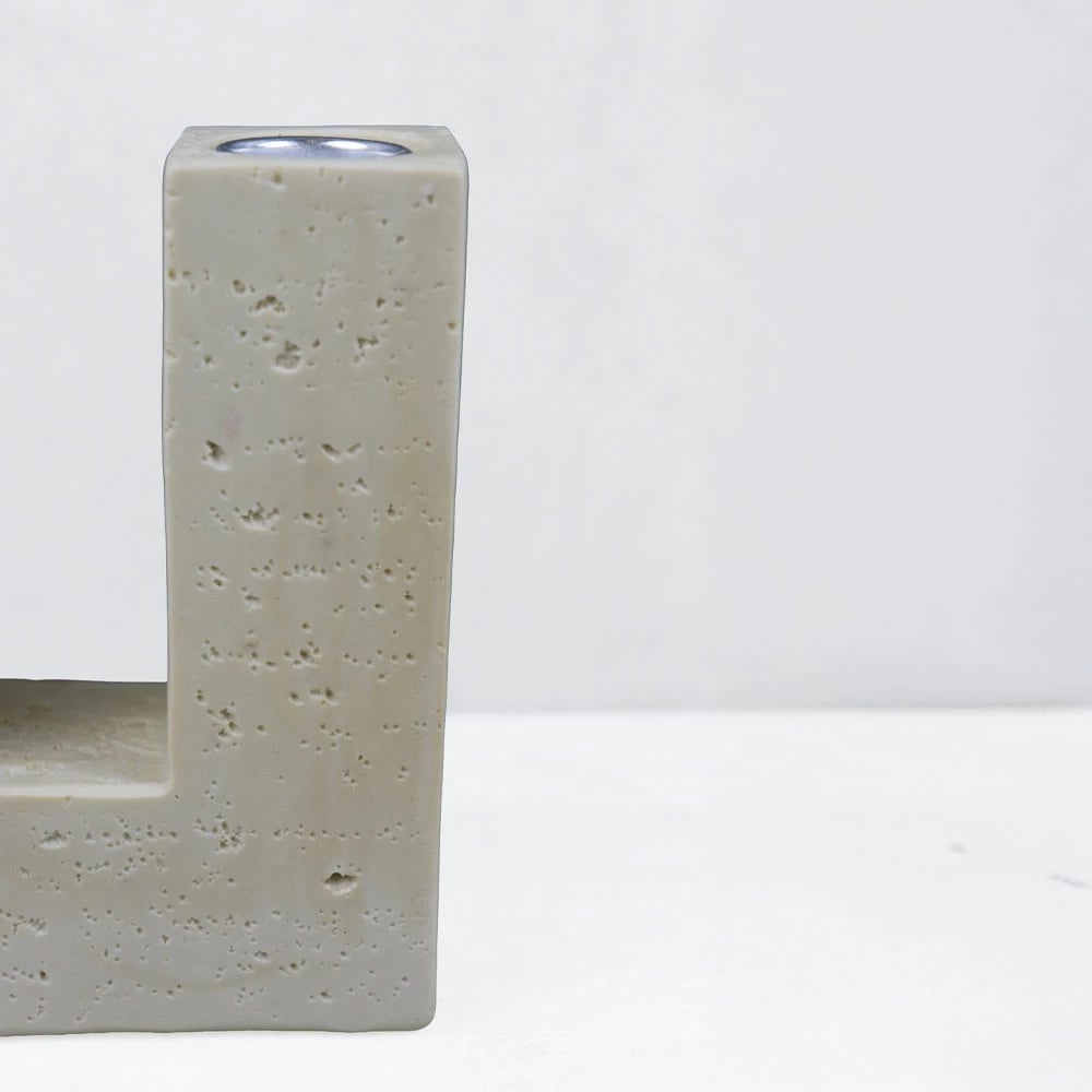 Mbajtëse qirinjsh FLUX III, rrëshirë, bezhë, 12x4x16cm