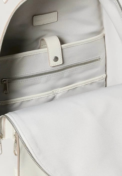 Çantë Calvin Klein femra, e bardhë