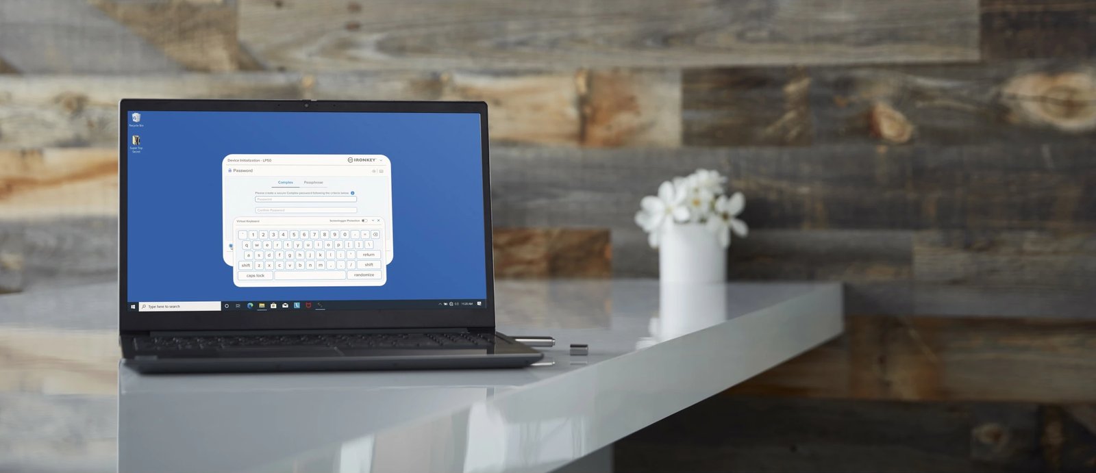 USB stick Kingston IronKey Locker+ 50 128GB, argjendtë