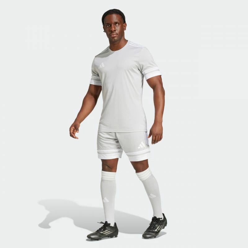 Shorce adidas për meshkuj, të hirtë