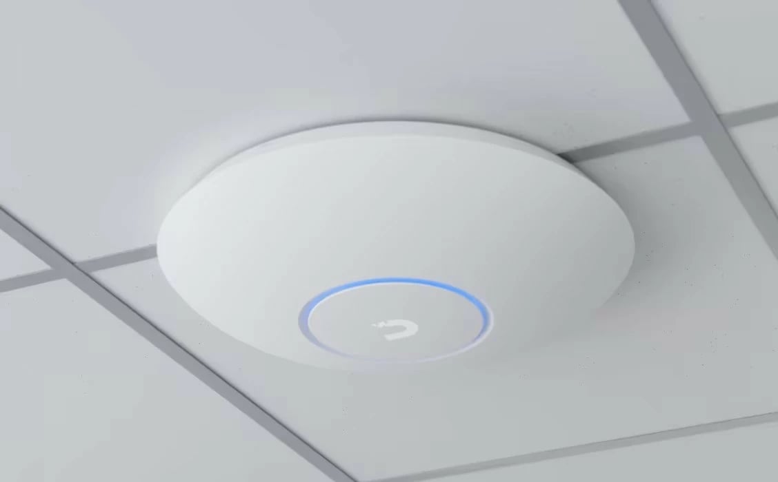 Access point UBIQUITI U7 Pro Max, Wi-Fi 7, i bardhë