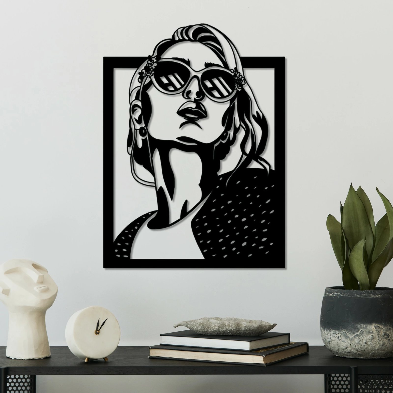 Aksesor dekorativ metalik për mur Wallity, July, ngjyrë e zezë, 55x40cm