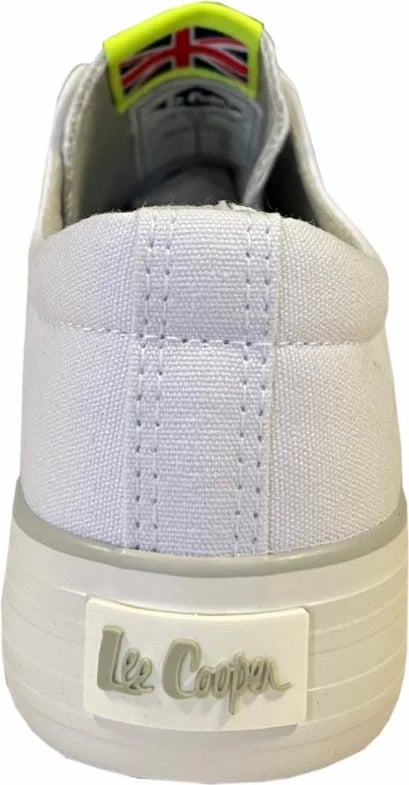 Atlete për fëmijë Lee Cooper, të bardha Atlete për fëmijë Lee Cooper, të bardha