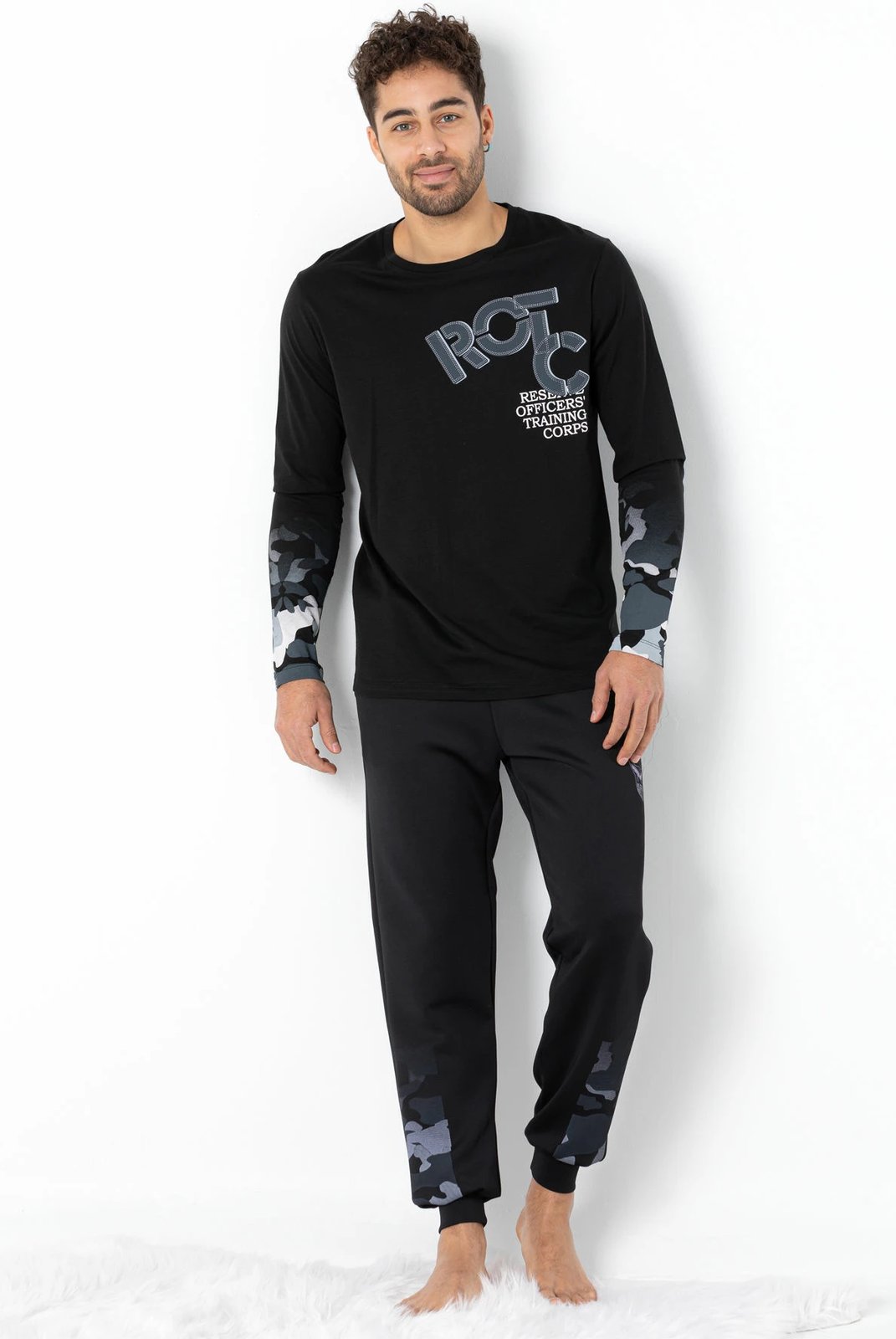 Set pizhamash për burra, Jumeon, 002-000690, e zezë