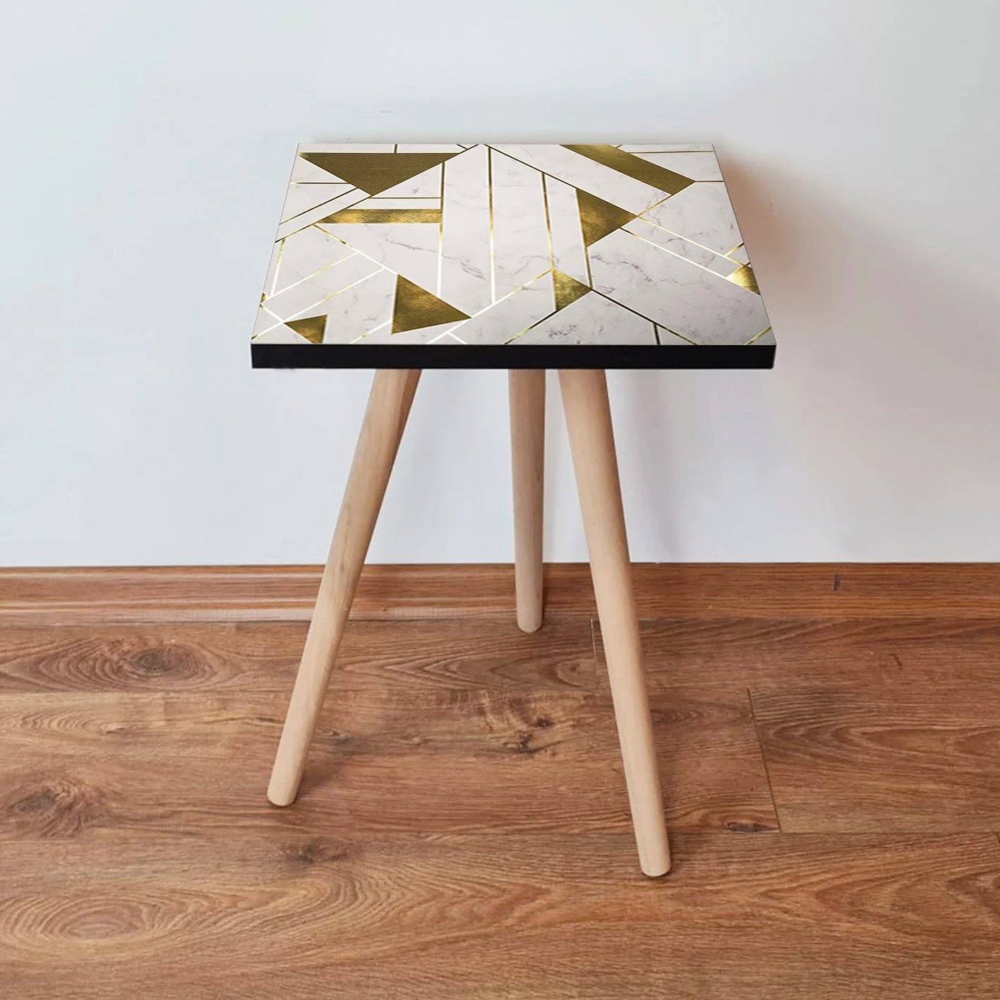 Tavolinë anësore Skye Decor, gri dhe ar, Shp231