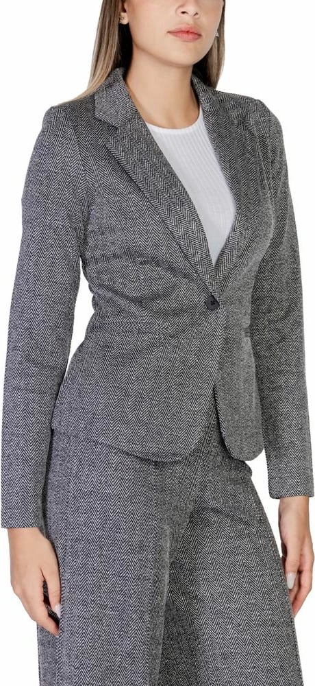 Blazer femra ICHI, e zezë