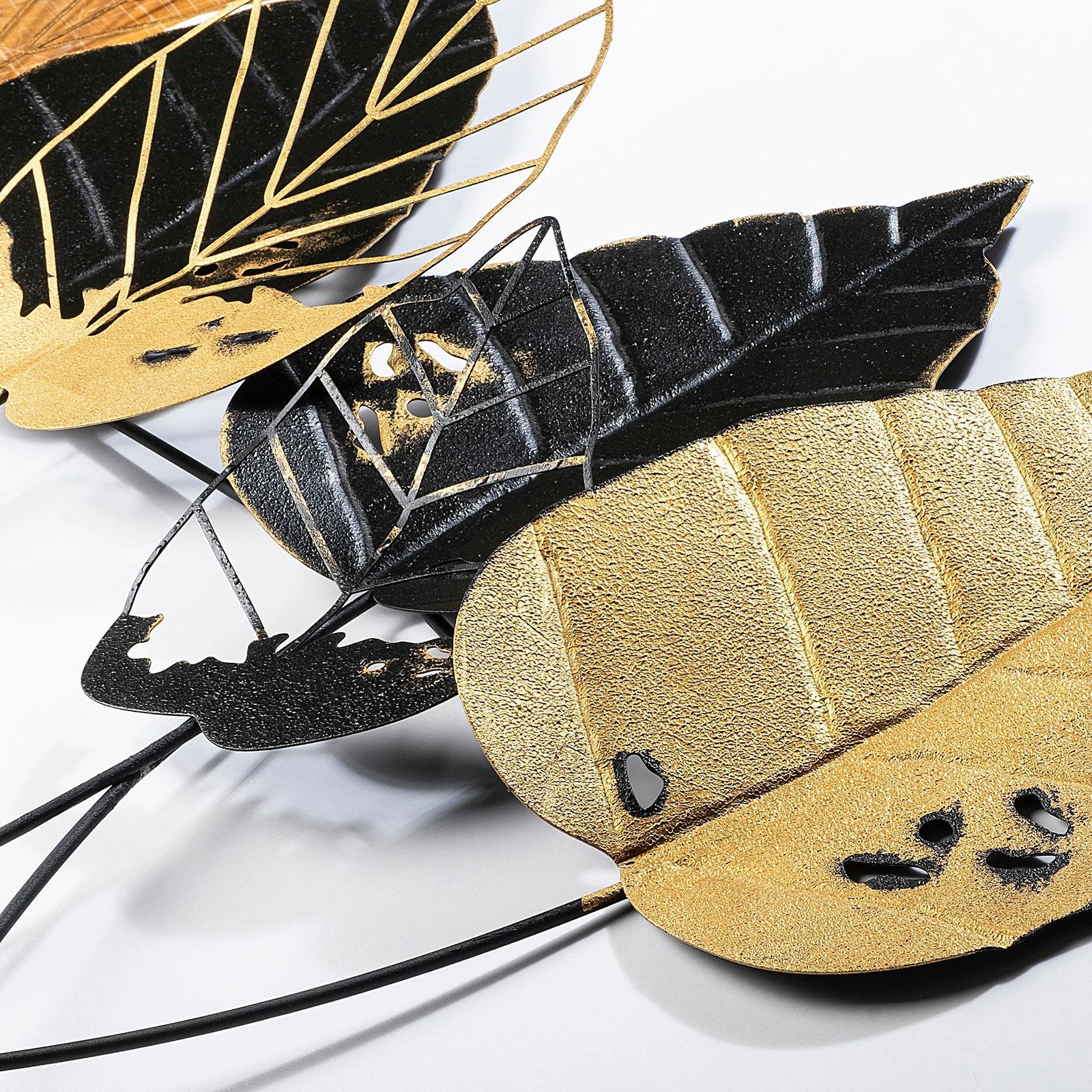 Aksesor dekorativ muri prej metali, Wallity, gjethe të derdhura, shumëngjyrëshe, 67x112cm