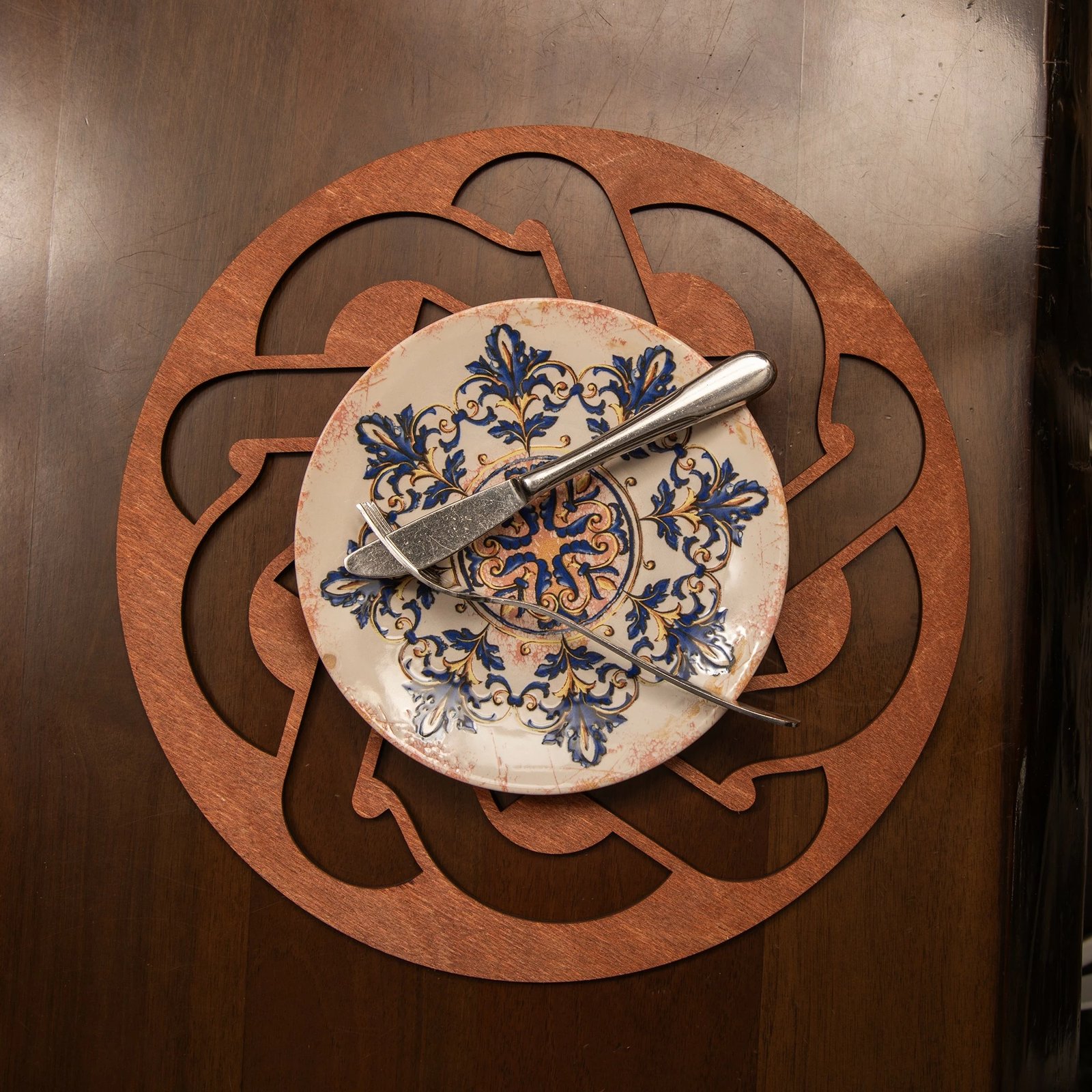 Set nënshtrues tavoline prej druri, ngjyrë trëndafili, Hermia, Don (6 copë)