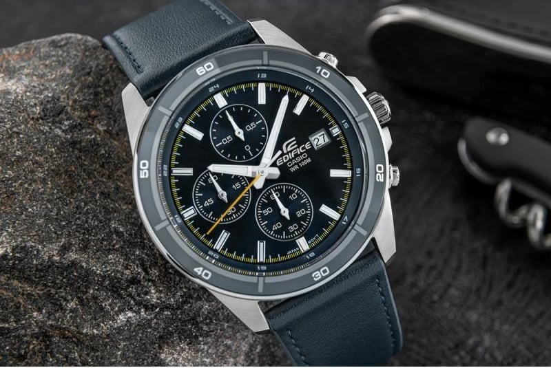 Orë dore për meshkuj Casio Edifice, e kaltërt