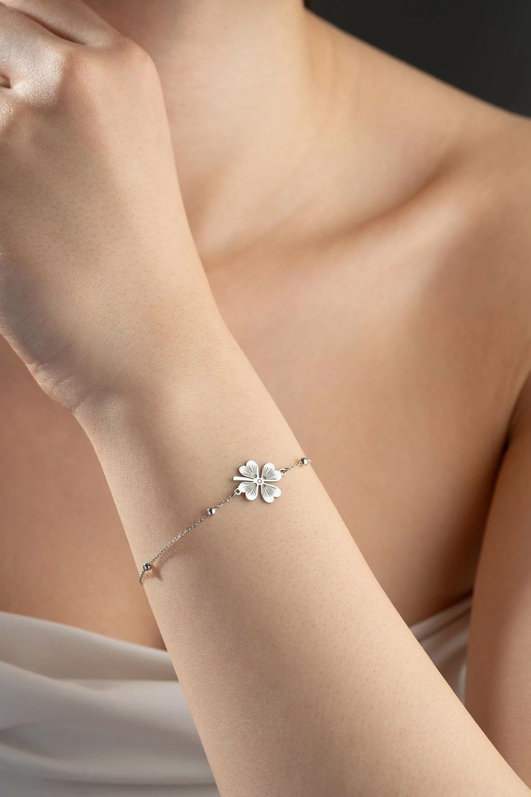 Byzylyk argjendi, Jumeon, NRZ999669