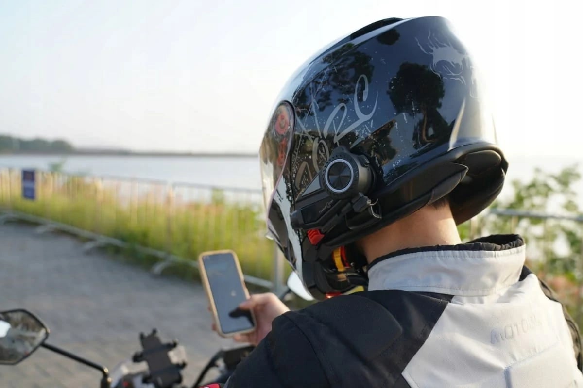 Interkom motoriklete FreedConn R3, Ngjyrë e zezë
