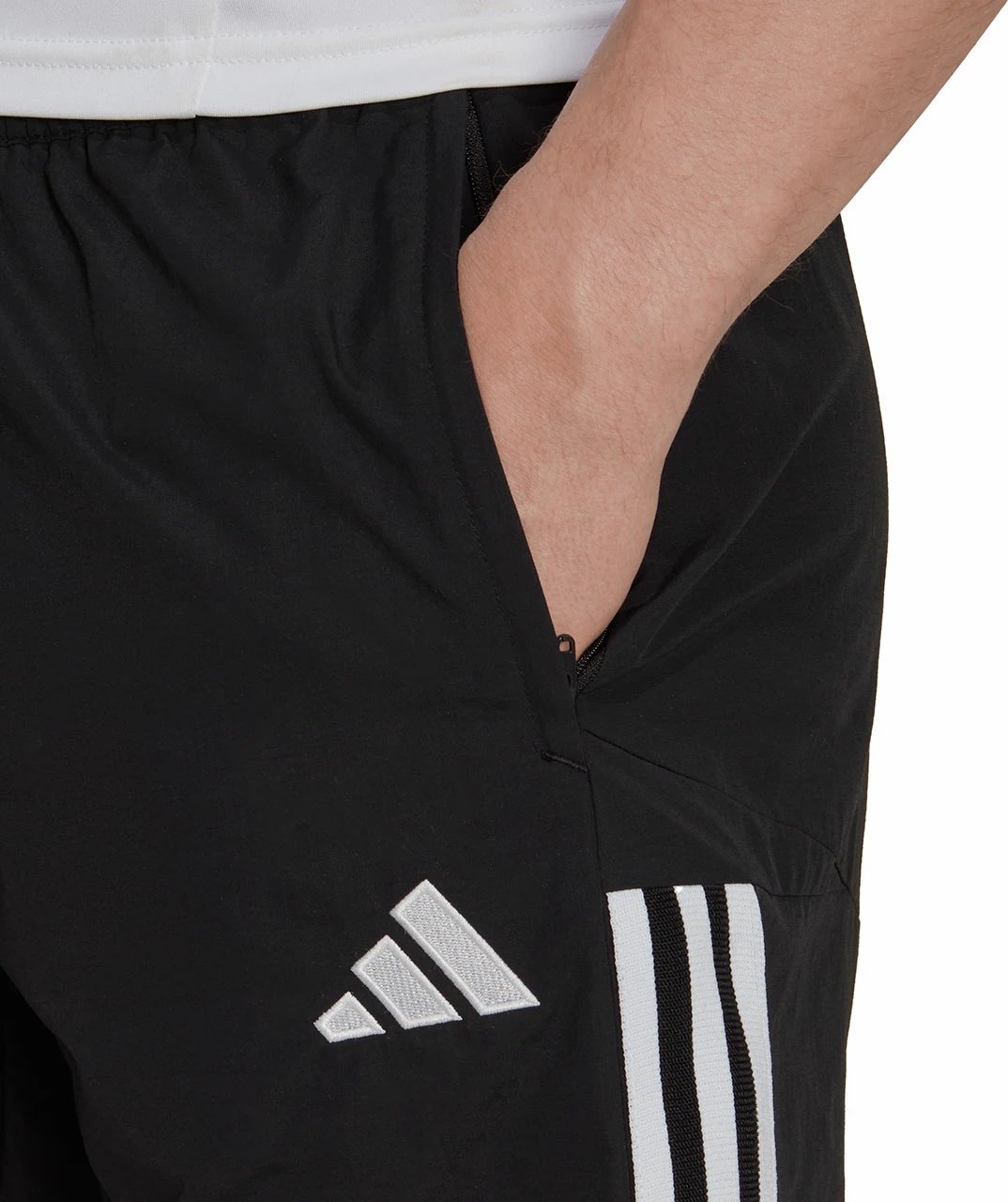 Shorce për meshkuj adidas, të zeza