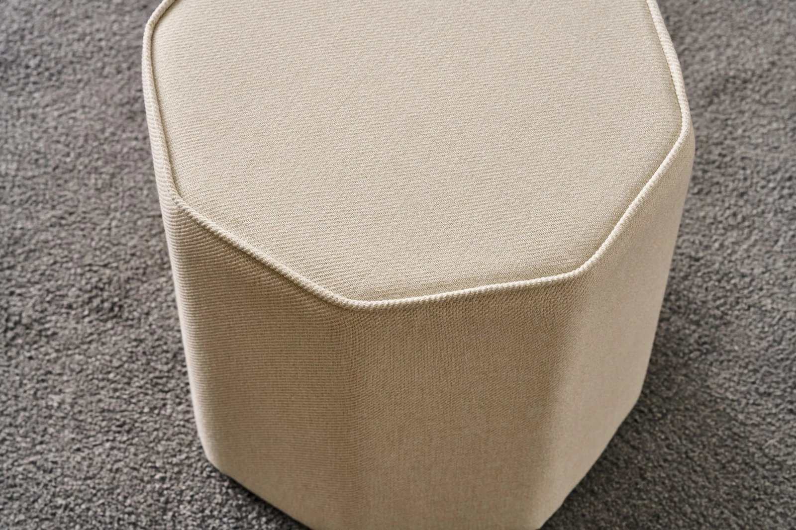 Puf Atelier del Sofa, krem, İnözü