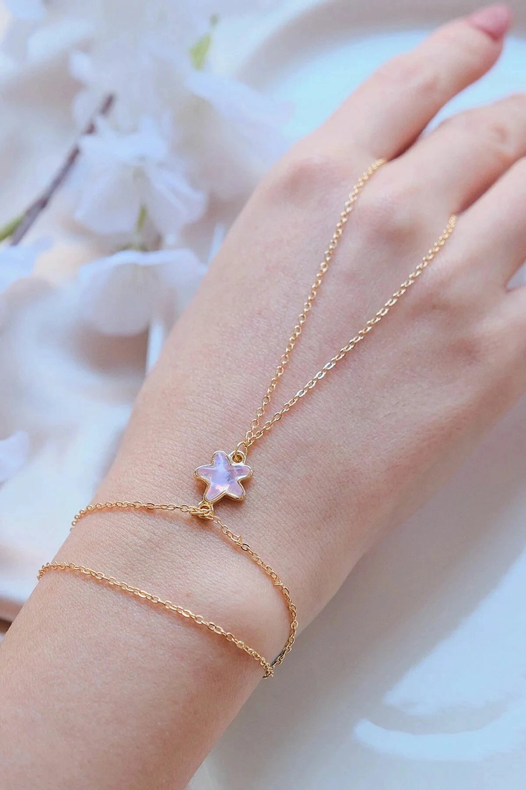 Byzylyk Jumeon, ngjyrë ari, gur zirkoni