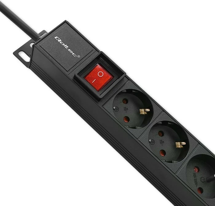 Kasë PDU Qoltec 54605, 16x SCHUKO, 1.8m, për rack, e zezë
