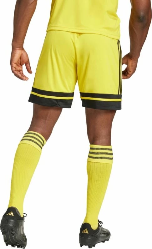 Shorce për meshkuj adidas, të verdha