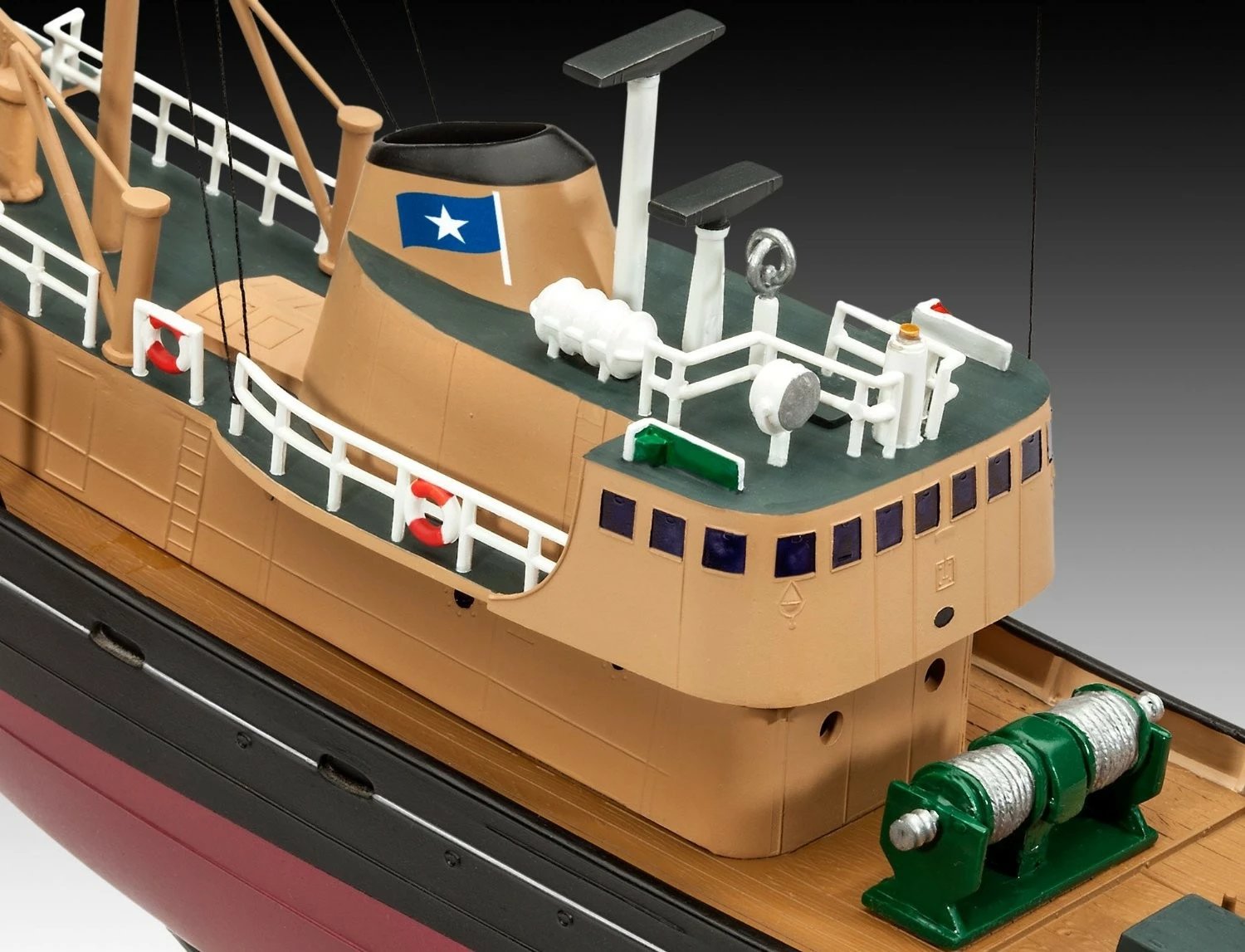 Model anije peshkimi Revell Northsea Fishing Trawler, 1:142, plastikë, për montim