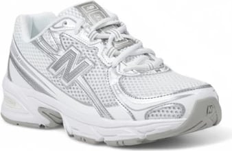 Atlete New Balance për femra, të bardha