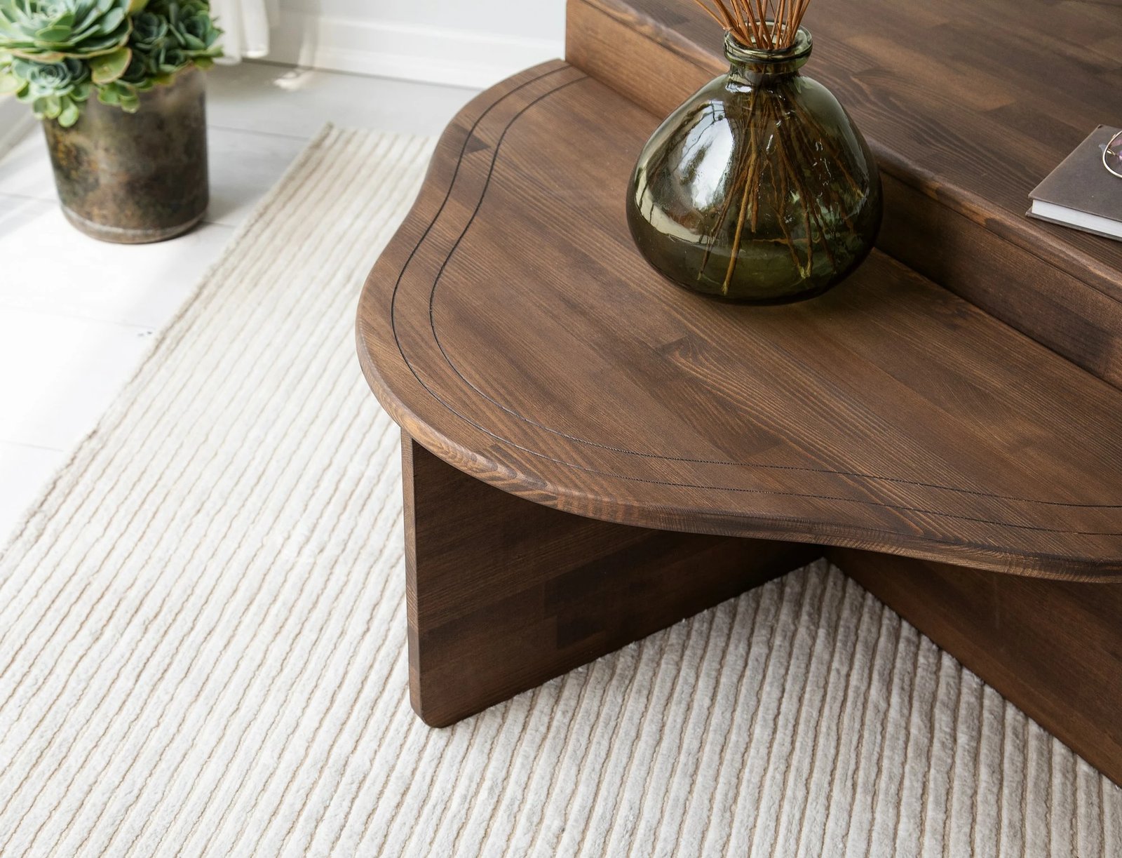 Tavolinë e ulët Hanah Home, Altopiano, ngjyrë arre